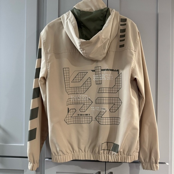 Disney‎ Parks Toy Story Buzz Lightyear Star Command Neutral Tan Zip Up Jacket Sm - Picture 6 of 10